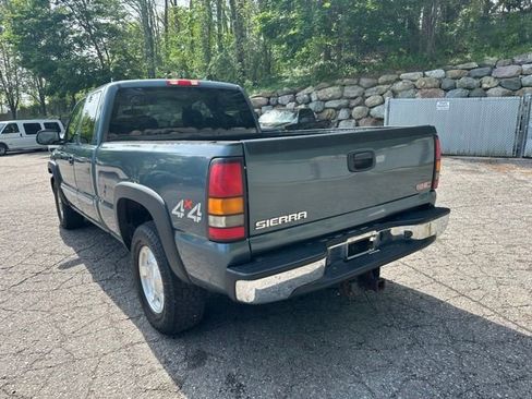 Used 2005 GMC Sierra 1500 SLT w/ Light Duty Power Package AWD/4WD image 3