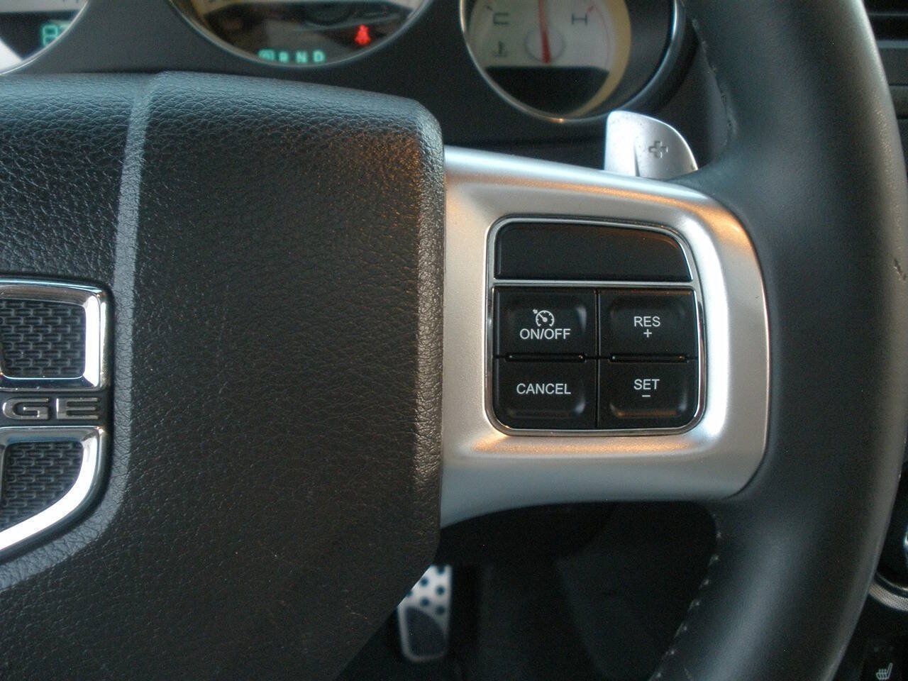 Used 2012 Dodge Challenger SXT Plus RWD image 34
