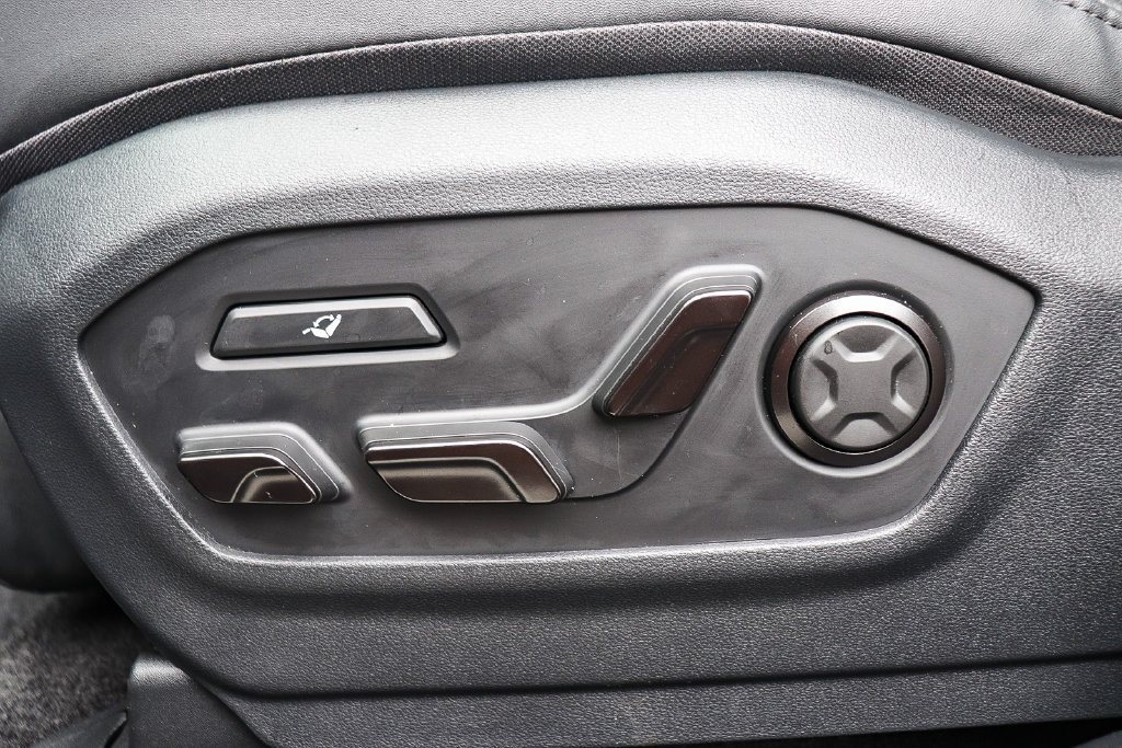 Certified 2025 Hyundai Santa Fe Calligraphy AWD/4WD image 20