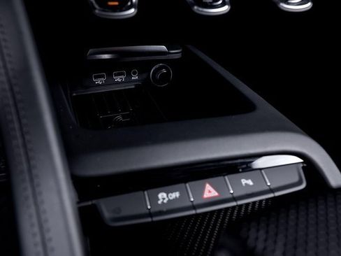 Used 2023 Audi R8 V10 performance image 45