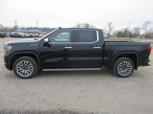 New 2026 GMC Sierra 1500 Denali Ultimate image 10