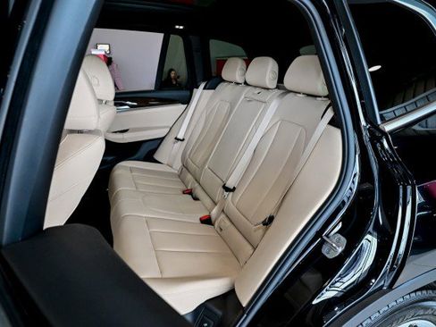 Used 2021 BMW X3 xDrive30i w/ Convenience Package image 18