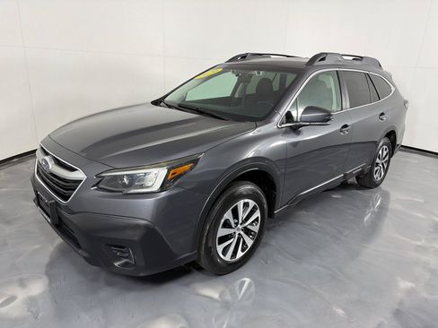 Used 2020 Subaru Outback Premium AWD/4WD image 9