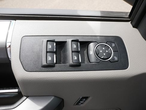 Used 2019 Ford F150 XLT w/ Equipment Group 302A Luxury AWD/4WD image 20