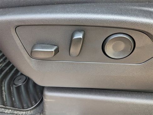 New 2025 GMC Sierra 1500 Elevation image 20