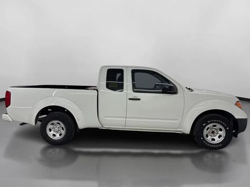 Used 2019 Nissan Frontier S image 11