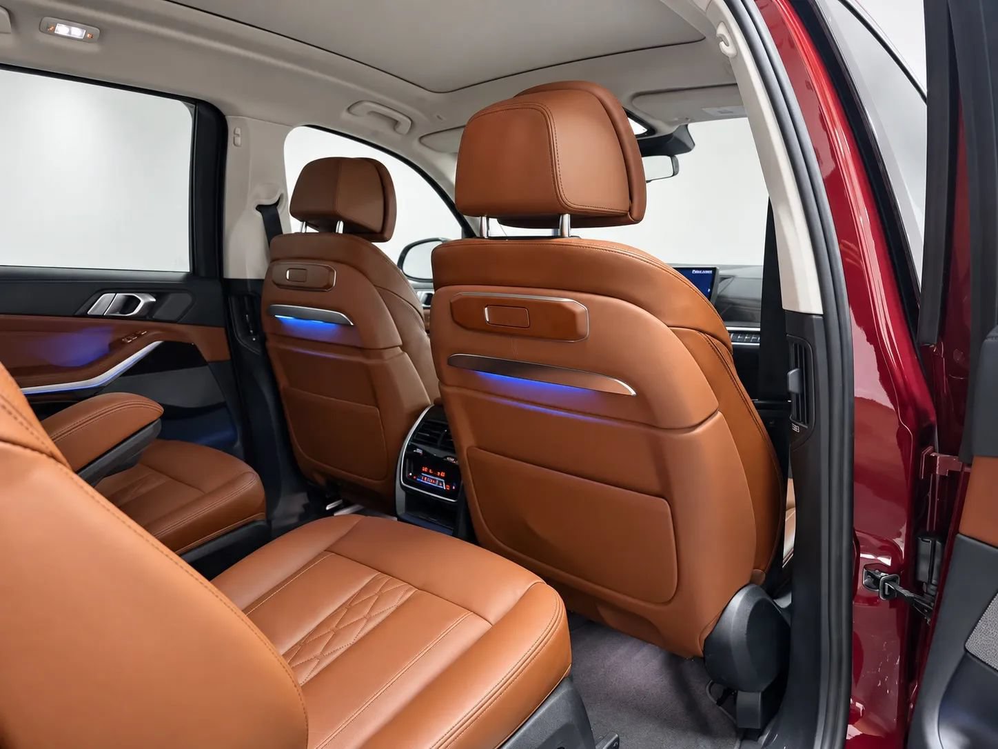 Used 2025 BMW X7 xDrive40i AWD/4WD image 22