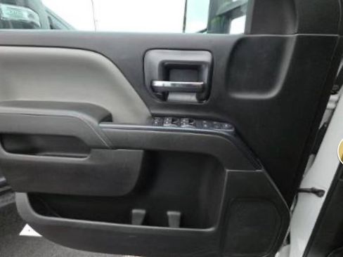 Used 2015 GMC Sierra 2500 4x4 Crew Cab image 9