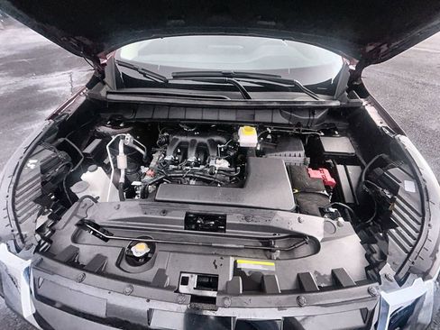 Used 2024 Nissan Pathfinder SV w/ Cargo Package image 31