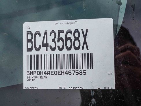 Used 2014 Hyundai Elantra Limited FWD image 27