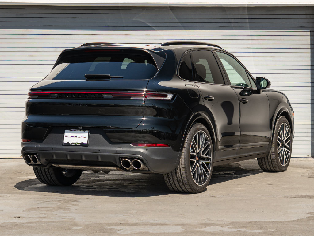 Certified 2026 Porsche Cayenne S AWD/4WD image 9