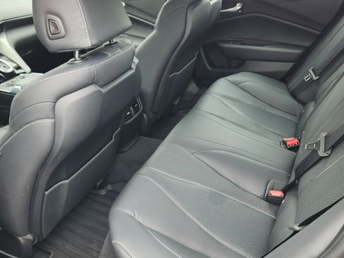 Used 2023 Acura TLX w/ Technology Package FWD image 15