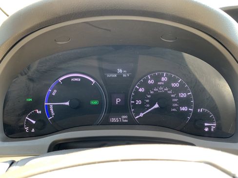 Used 2015 Lexus RX 450h FWD image 21