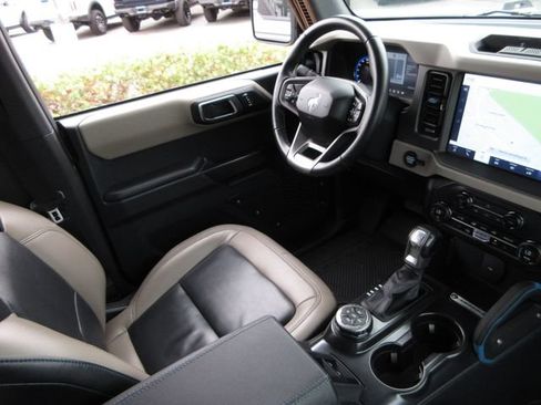 Certified 2024 Ford Bronco Wildtrak AWD/4WD image 22