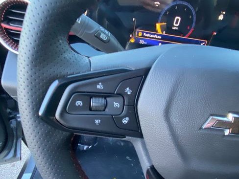 New 2026 Chevrolet Trax RS w/ Sunroof Package image 28