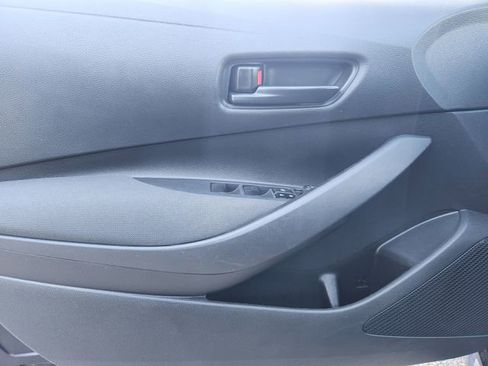 Used 2023 Toyota Corolla LE image 21