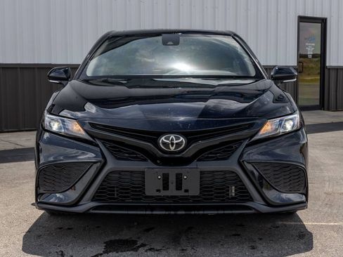 Used 2023 Toyota Camry SE w/ Audio Upgrade Package FWD image 6