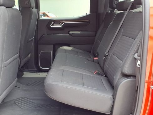 Used 2022 Chevrolet Silverado 1500 RST AWD/4WD image 9
