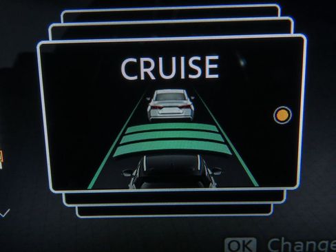 Certified 2025 Nissan Kicks SR image 29