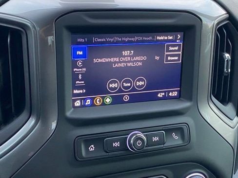 Certified 2025 Chevrolet Silverado 1500 Custom image 15