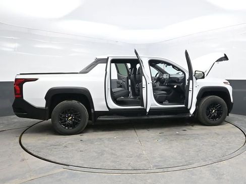 Used 2024 Chevrolet Silverado EV W/T image 41
