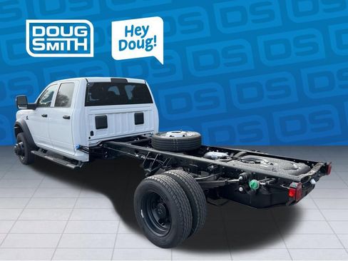 New 2026 RAM 5500 Tradesman AWD/4WD image 4