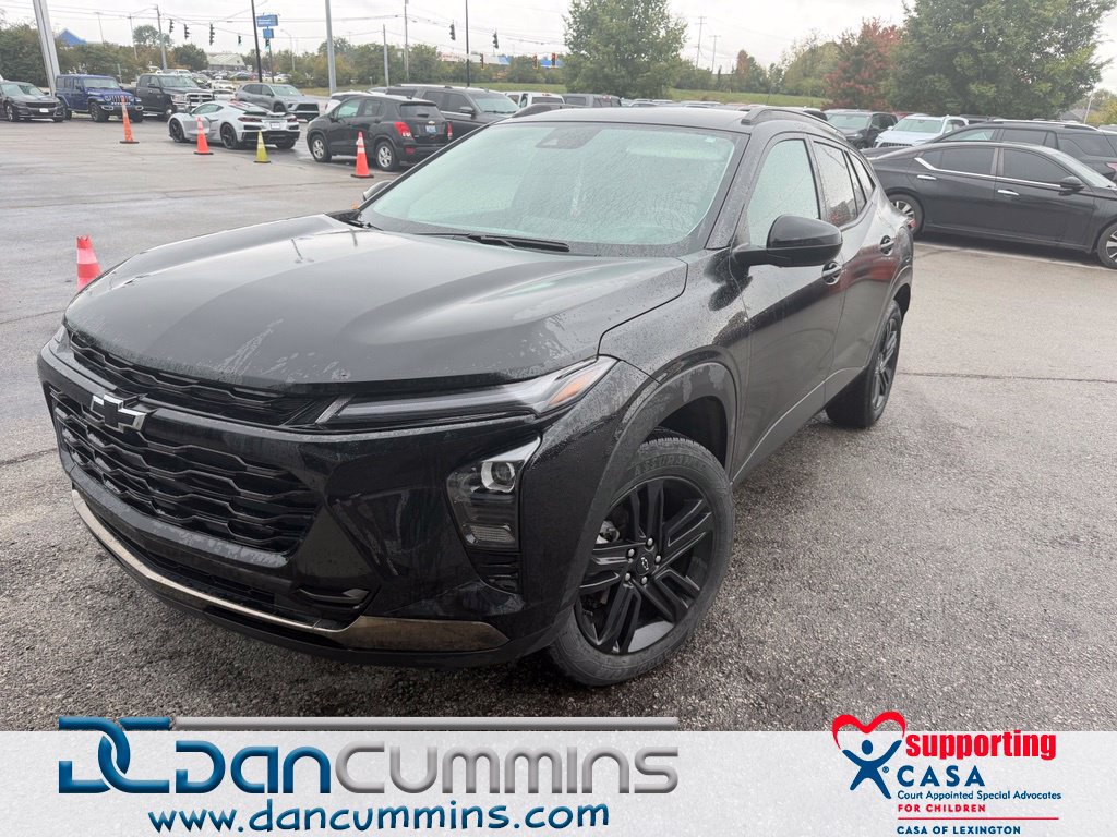 Used 2025 Chevrolet Trax ACTIV w/ Driver Confidence Package FWD image 1