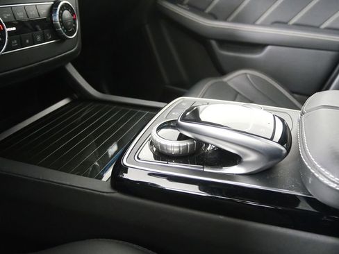 Used 2018 Mercedes-Benz GLE 63 AMG 4MATIC image 27