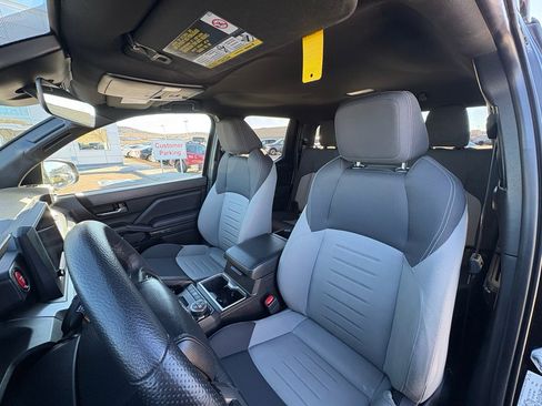 Used 2024 Toyota Tacoma TRD Off-Road image 16