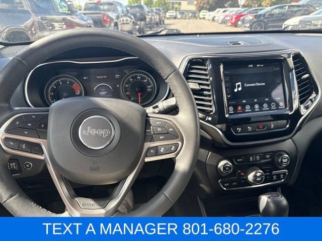 Used 2022 Jeep Cherokee Limited w/ Mopar Interior Package AWD/4WD image 17