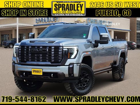 Used 2024 GMC Sierra 2500 Denali Ultimate AWD/4WD image 1