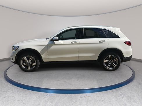 Used 2021 Mercedes-Benz GLC 300 image 8