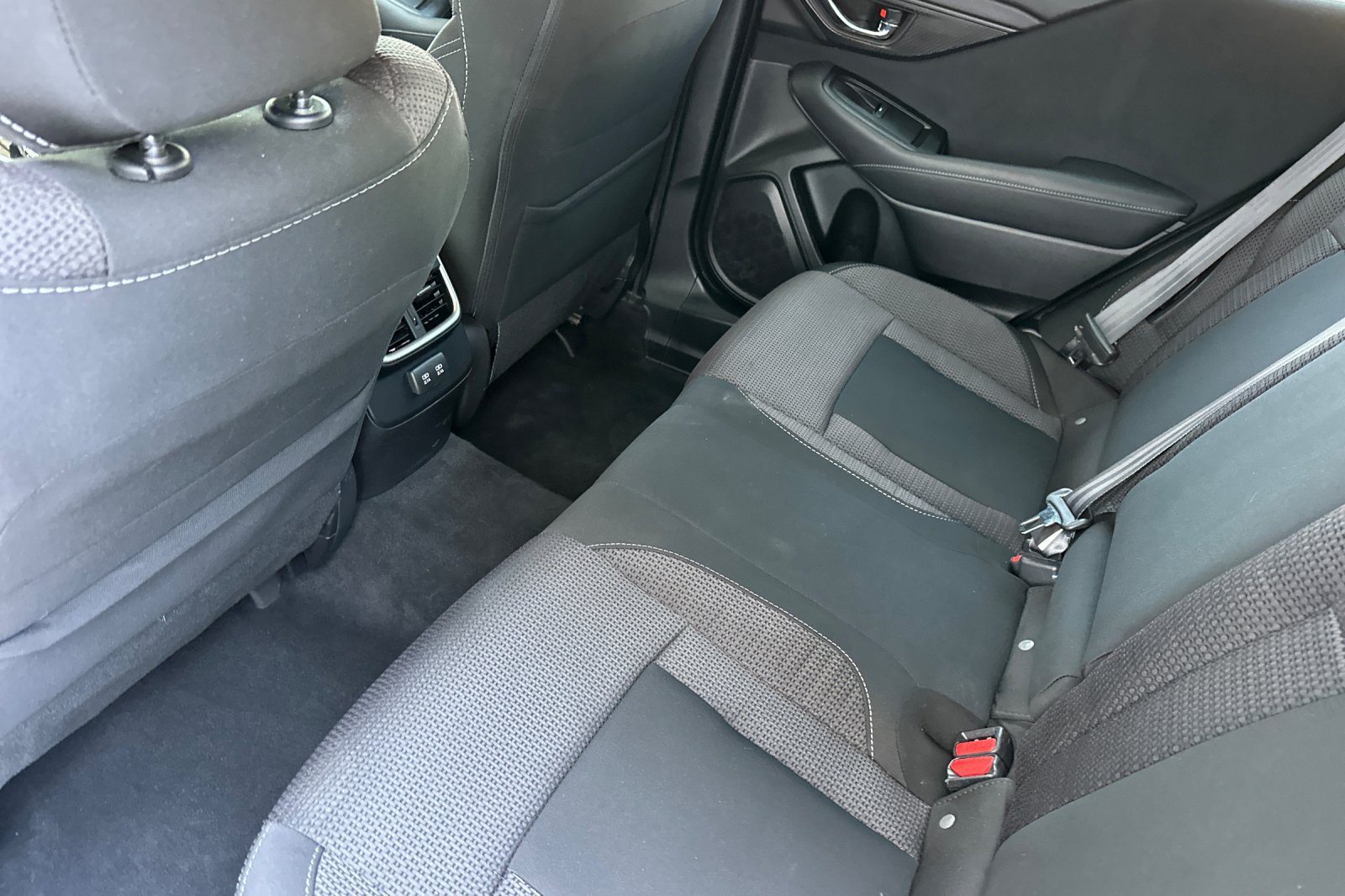 Used 2022 Subaru Outback Premium AWD/4WD image 12