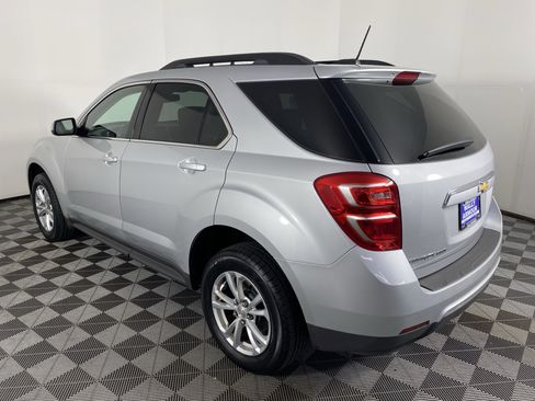Used 2017 Chevrolet Equinox LT w/ Convenience Package AWD/4WD image 8