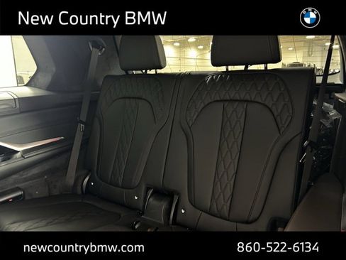New 2026 BMW X7 M60i image 28