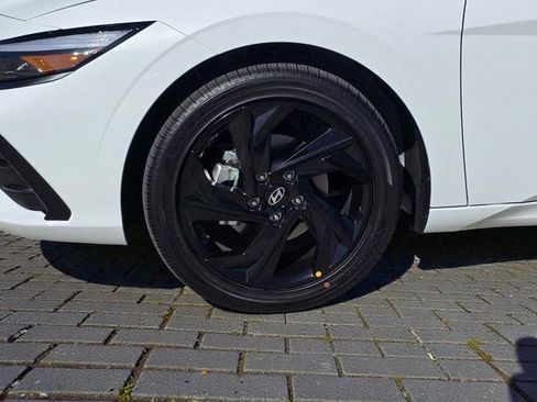 New 2026 Hyundai Elantra SEL Sport image 8