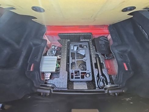 Used 2017 Chevrolet Camaro SS image 31