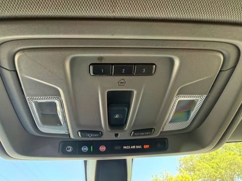 Used 2019 Chevrolet Silverado 1500 LT w/ All-Star Edition AWD/4WD image 44