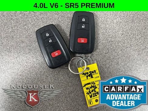 Used 2022 Toyota 4Runner SR5 Premium w/ Moonroof Package image 26