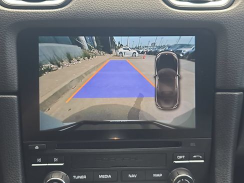 Used 2020 Porsche 718 Boxster RWD image 23