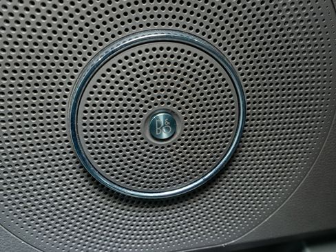 Used 2020 Ford Expedition Max Limited w/ Equipment Group 302A image 17