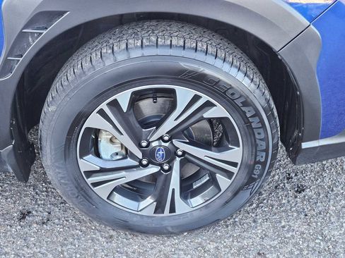 Used 2024 Subaru Crosstrek 2.0i Premium image 9