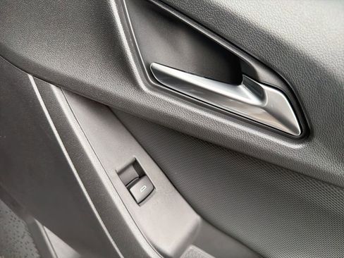 New 2026 Chevrolet Equinox LT w/ Convenience Package II image 37