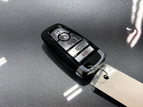 Certified 2025 Ford Escape ST-Line Select w/ Tech Pack #1 image 12