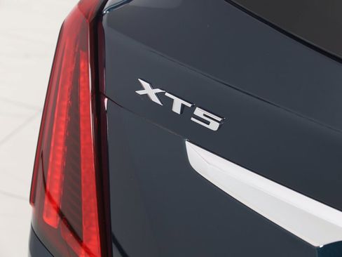 Used 2024 Cadillac XT5 Premium Luxury image 65