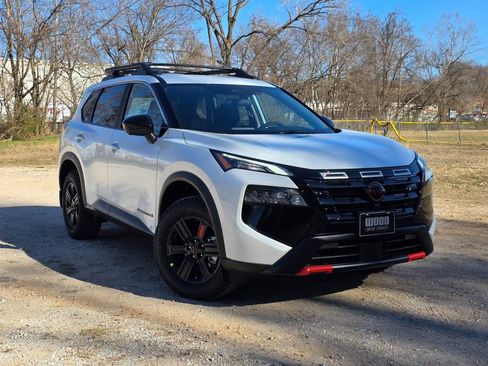 New 2026 Nissan Rogue SV image 1