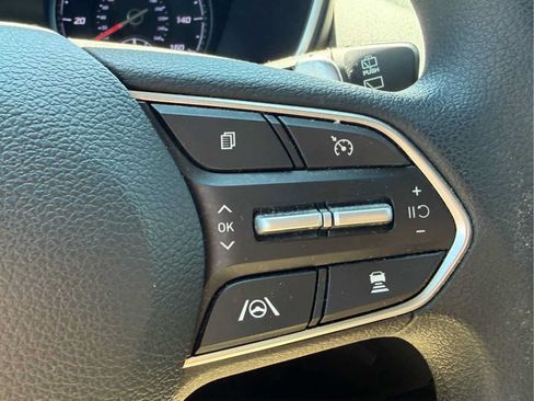 Used 2022 Hyundai Santa Fe SEL FWD image 12