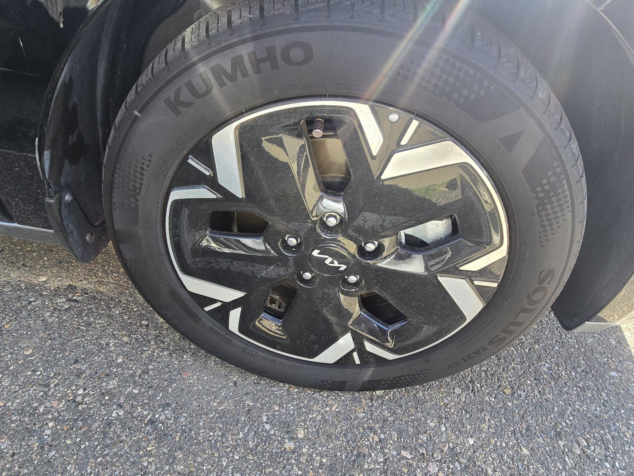 Used 2023 Kia Niro Wave FWD image 9