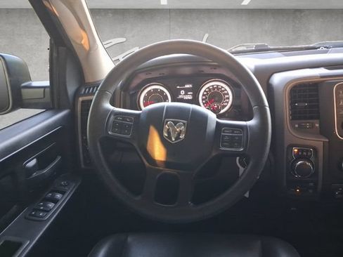 Used 2022 RAM 1500 Tradesman w/ Chrome Appearance Group AWD/4WD image 27
