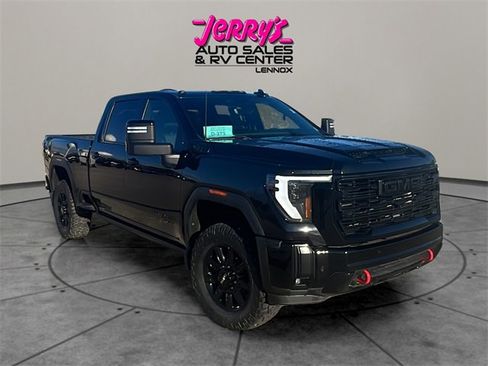 Used 2024 GMC Sierra 2500 AT4 w/ AT4 Premium Plus Package image 19